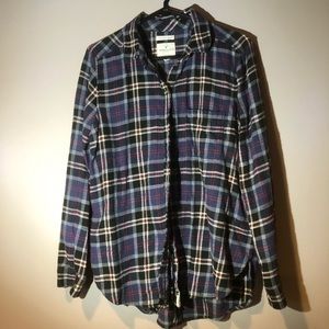 American Eagle boyfriend flannel blue black red